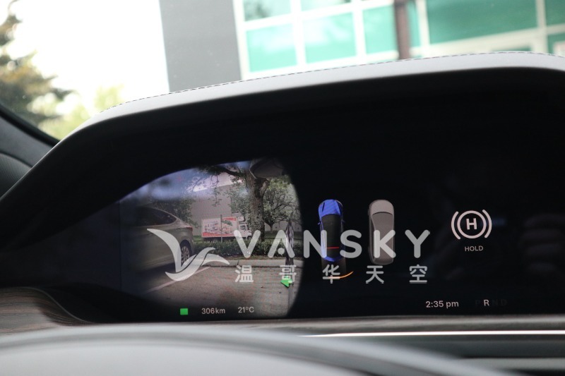 251216152409_2022 Tesla Model S AWD Blue 31.JPG